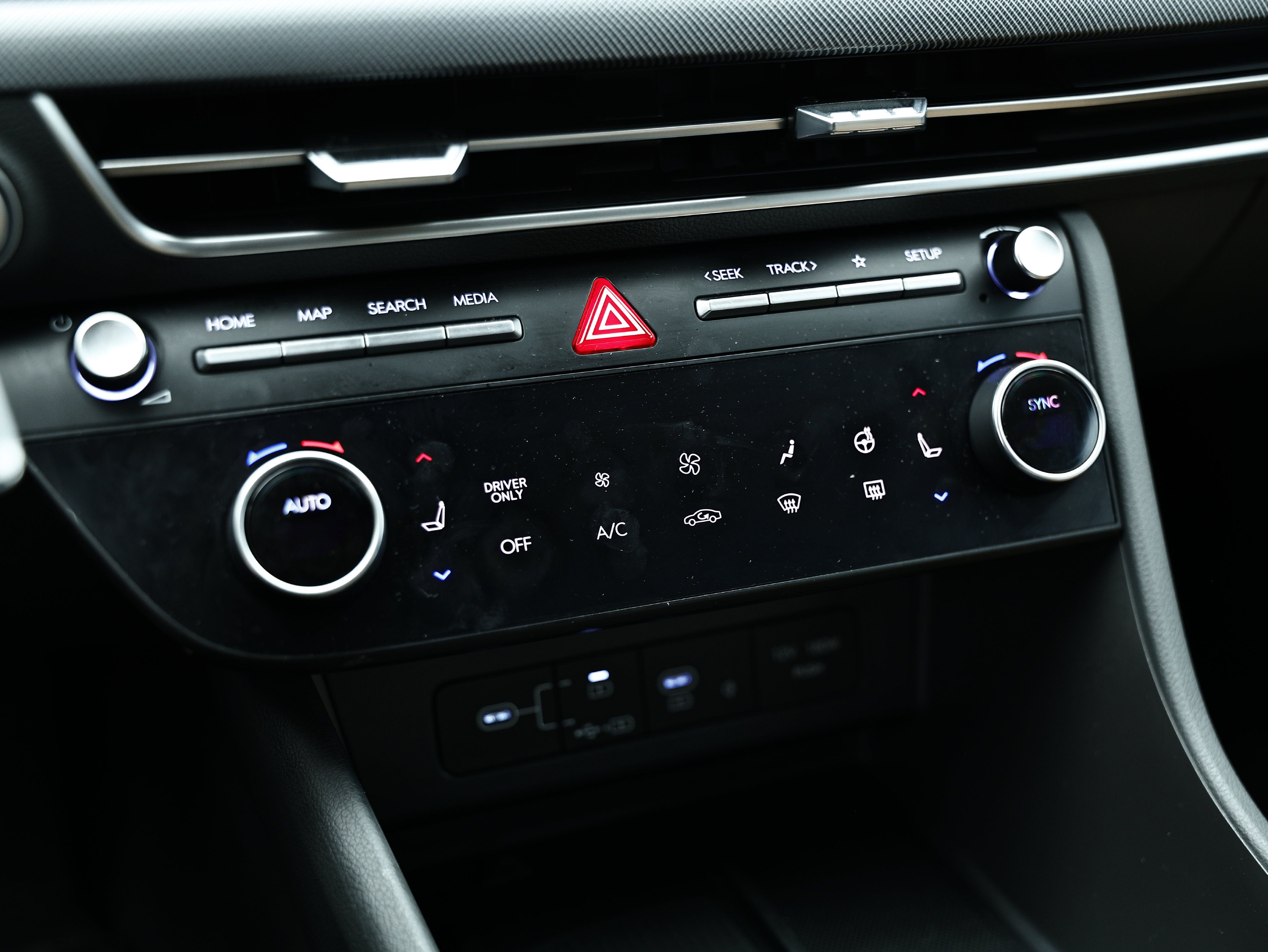 Used 2024 Hyundai Sonata Limited FWD image 41