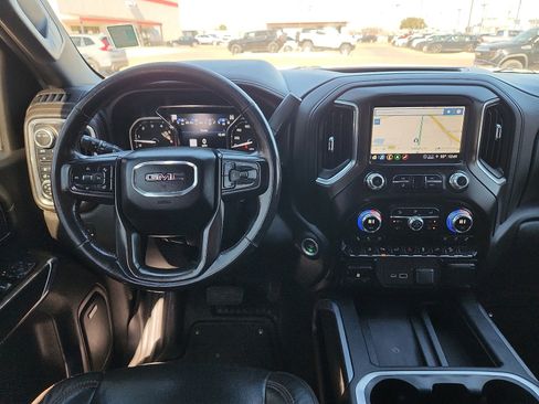 Used 2022 GMC Sierra 2500 AT4 w/ AT4 Premium Plus Package image 12