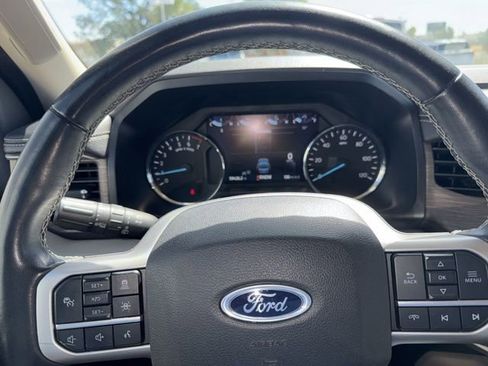 Used 2024 Ford Expedition Max Limited AWD/4WD image 8