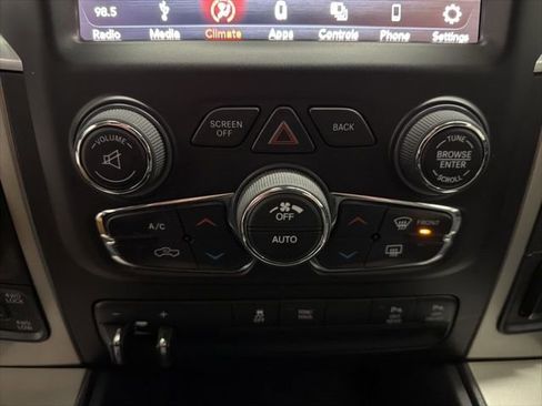 Used 2019 RAM 1500 Big Horn image 14