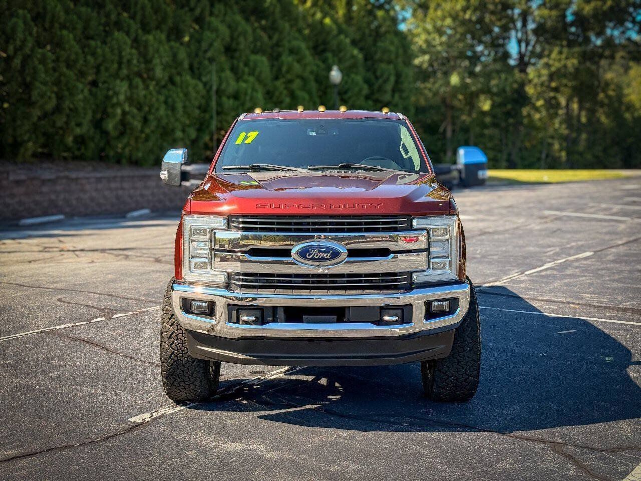 Used 2017 Ford F250 Lariat w/ Lariat Ultimate Package AWD/4WD image 7