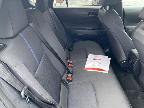 Certified 2025 Toyota Corolla Cross AWD Hybrid image 21