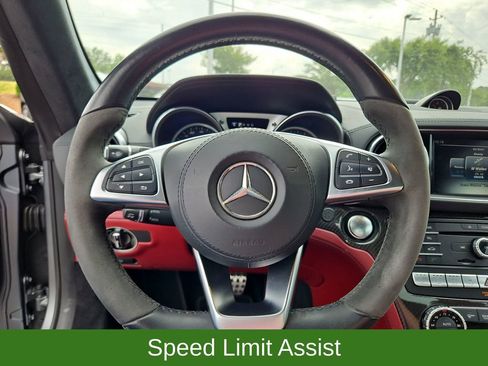 Used 2018 Mercedes-Benz SL 550 image 15