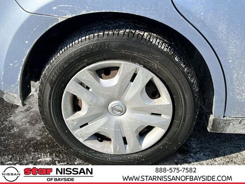 Used 2011 Nissan Versa 1.8 S image 8