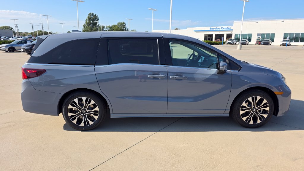 New 2027 Honda Odyssey Elite image 6
