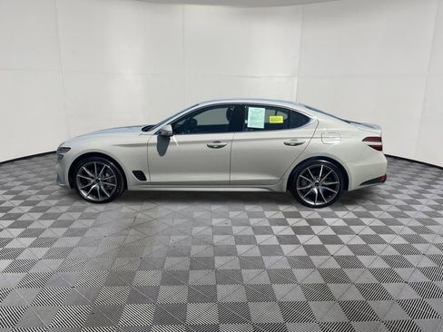 Used 2025 Genesis G70 2.5T AWD/4WD image 6