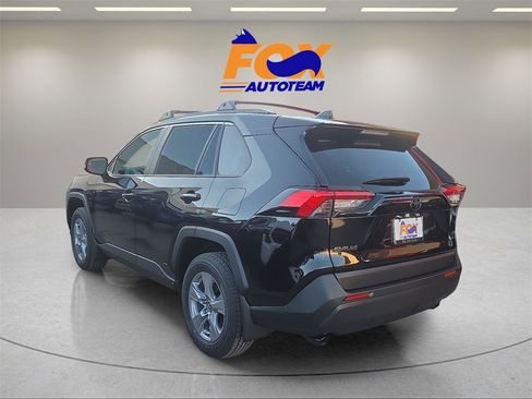 New 2025 Toyota RAV4 XLE image 3