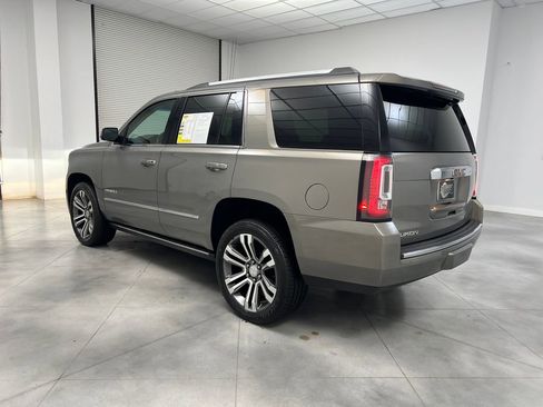 Used 2019 GMC Yukon Denali w/ Denali Ultimate Package AWD/4WD image 5