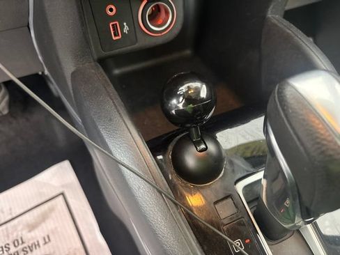 Used 2021 Nissan Kicks S FWD image 7