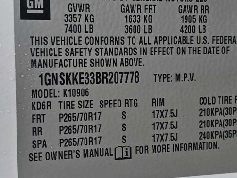 Used 2011 Chevrolet Suburban LTZ image 12