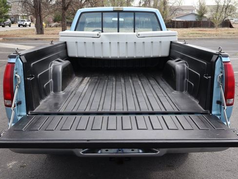 Used 1989 Chevrolet Silverado 2500 4x4 Regular Cab image 14
