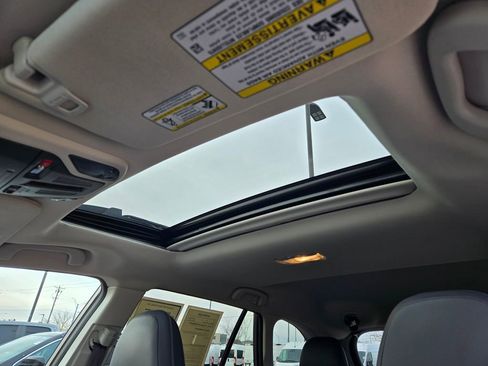 Used 2022 Subaru Outback Limited image 26