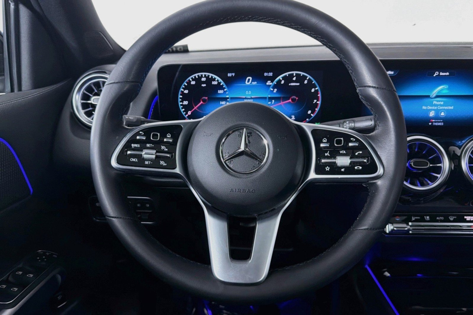 Used 2023 Mercedes-Benz GLB 250 image 19
