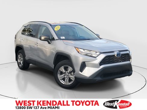 Certified 2024 Toyota RAV4 LE image 1