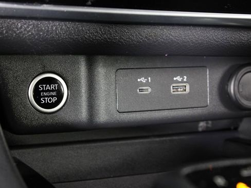 Certified 2023 Nissan Rogue S image 17