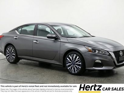 Used 2025 Nissan Altima 2.5 SV