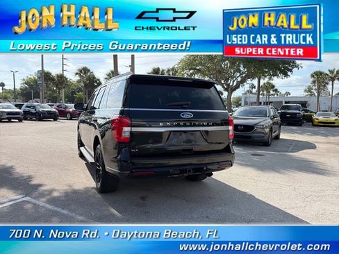 Used 2024 Ford Expedition XLT RWD image 8