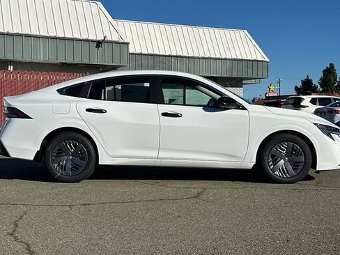 New 2026 Nissan Sentra S image 3