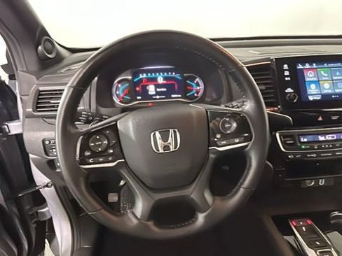 Used 2021 Honda Passport Touring image 14