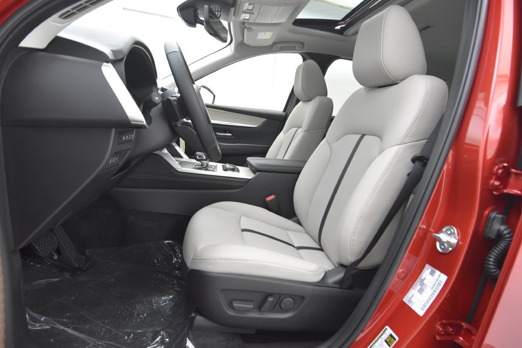 New 2026 MAZDA CX-90 3.3 Turbo w/ Preferred Package AWD/4WD image 25