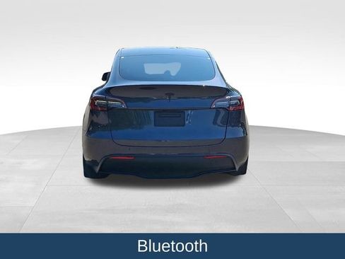 Used 2024 Tesla Model Y Long Range AWD/4WD image 6