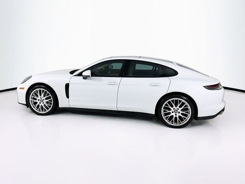Used 2021 Porsche Panamera 4 image 5