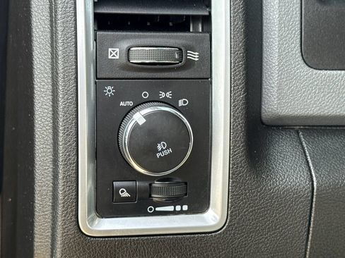 Used 2019 RAM 1500 Lone Star RWD image 21