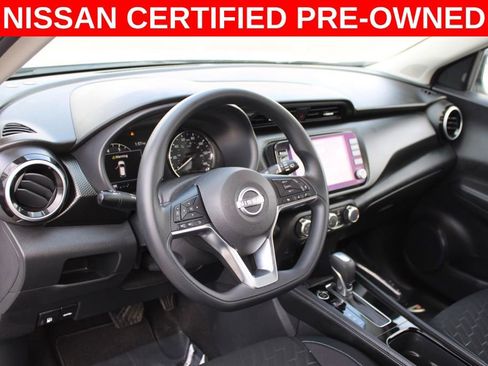 Certified 2024 Nissan Kicks SV image 17