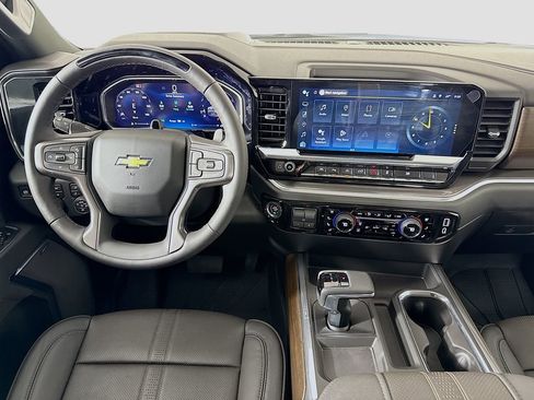 New 2026 Chevrolet Silverado 1500 High Country w/ High Country Premium Package AWD/4WD image 23