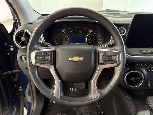 Certified 2023 Chevrolet Blazer LT w/ Convenience Package image 31