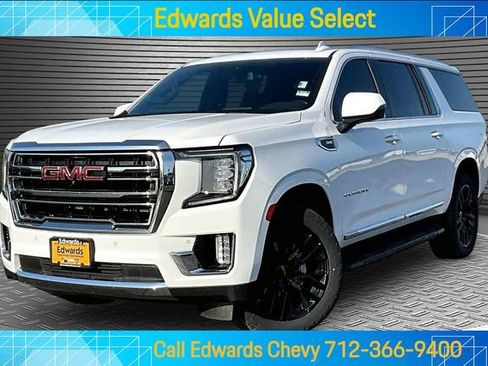 Used 2023 GMC Yukon XL SLT w/ SLT Premium Package AWD/4WD image 1
