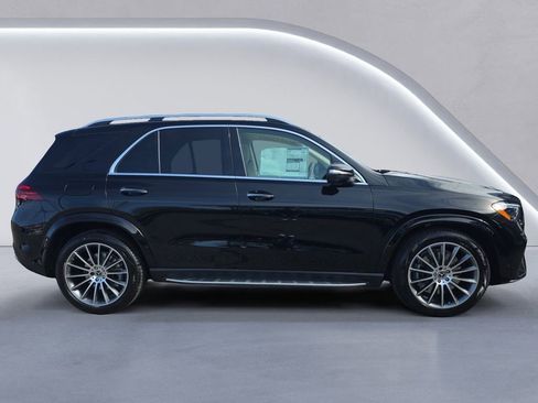 New 2026 Mercedes-Benz GLE 450 4MATIC image 3