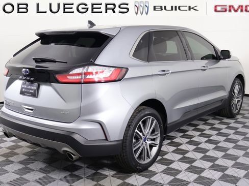 Used 2022 Ford Edge Titanium image 6