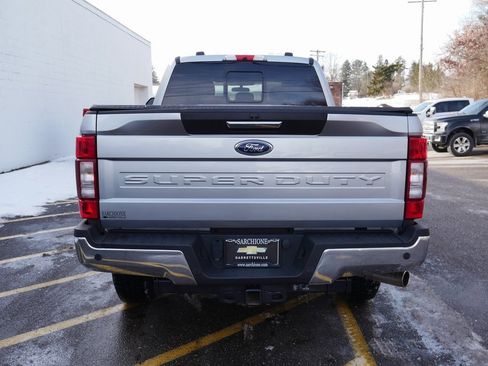 Used 2022 Ford F250 XLT w/ XLT Premium Package image 6