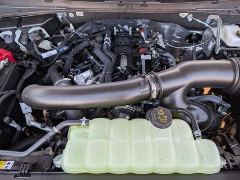 New 2025 Ford Expedition Active image 47