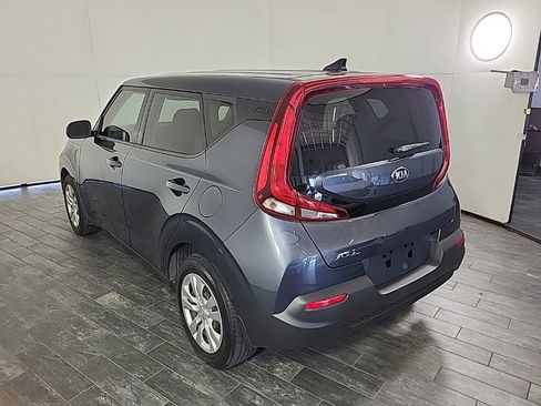 Used 2020 Kia Soul LX image 10