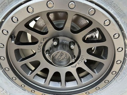 New 2024 Jeep Wrangler Unlimited Sport image 15