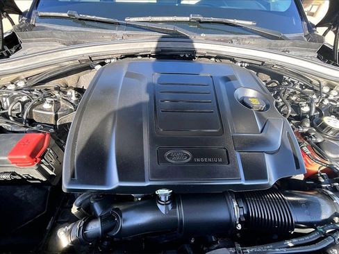 Used 2023 Land Rover Range Rover Velar S image 9