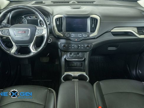 Used 2020 GMC Terrain Denali w/ Denali Premium Package AWD/4WD image 31