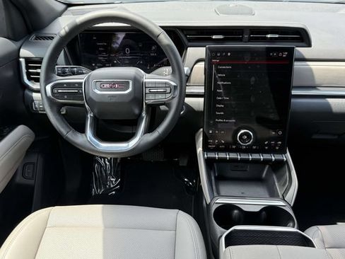 Certified 2026 GMC Terrain Elevation w/ Elevation Premium Package AWD/4WD image 14