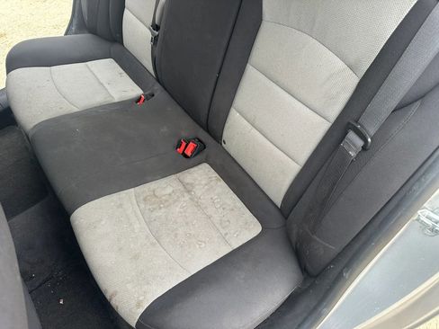 Used 2016 Chevrolet Cruze LS FWD image 17