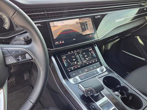 Used 2023 Audi Q7 3.0T Premium Plus image 14