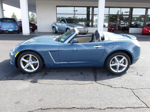 Used 2007 Saturn Sky Red Line RWD image 10