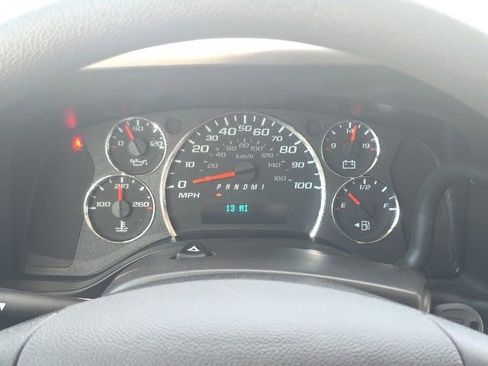 New 2025 Chevrolet Express 3500 w/ Power Convenience Package RWD image 14