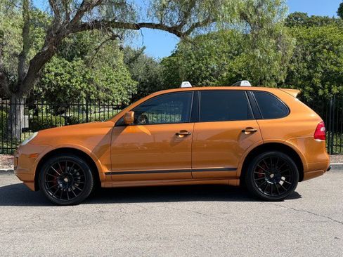 Used 2008 Porsche Cayenne GTS AWD/4WD image 2