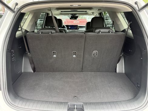Used 2025 Hyundai Palisade Limited image 32