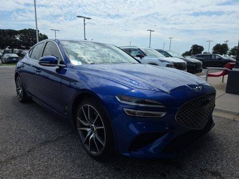 Used 2023 Genesis G70 3.3T RWD image 1