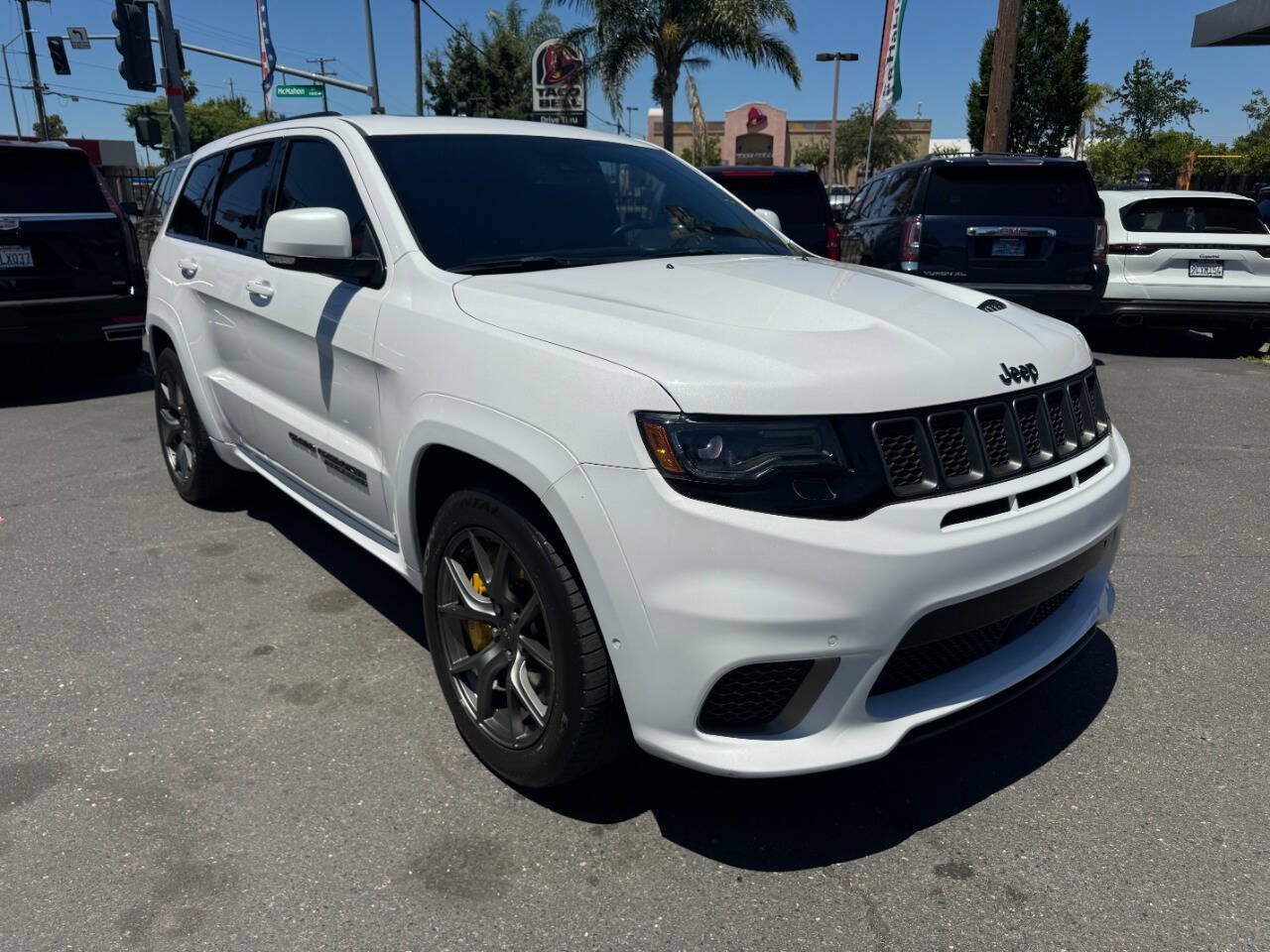 Used 2020 Jeep Grand Cherokee Trackhawk AWD/4WD image 2