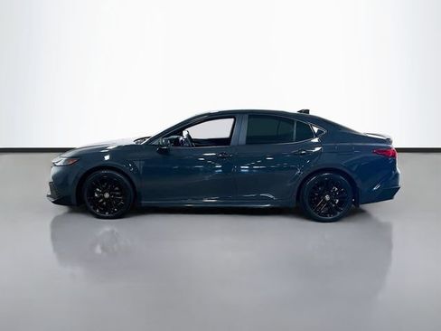 Used 2025 Toyota Camry SE w/ Convenience Package AWD/4WD image 4