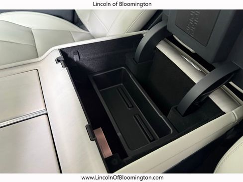 New 2025 Lincoln Navigator Reserve image 58